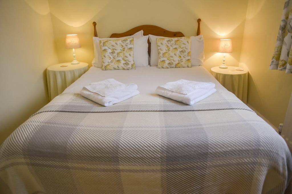 Sutton  The Whitestonecliffe Inn מראה חיצוני תמונה