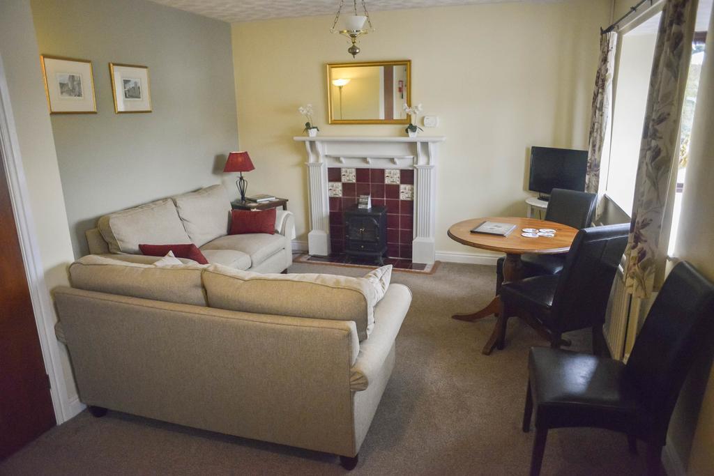 Sutton  The Whitestonecliffe Inn מראה חיצוני תמונה